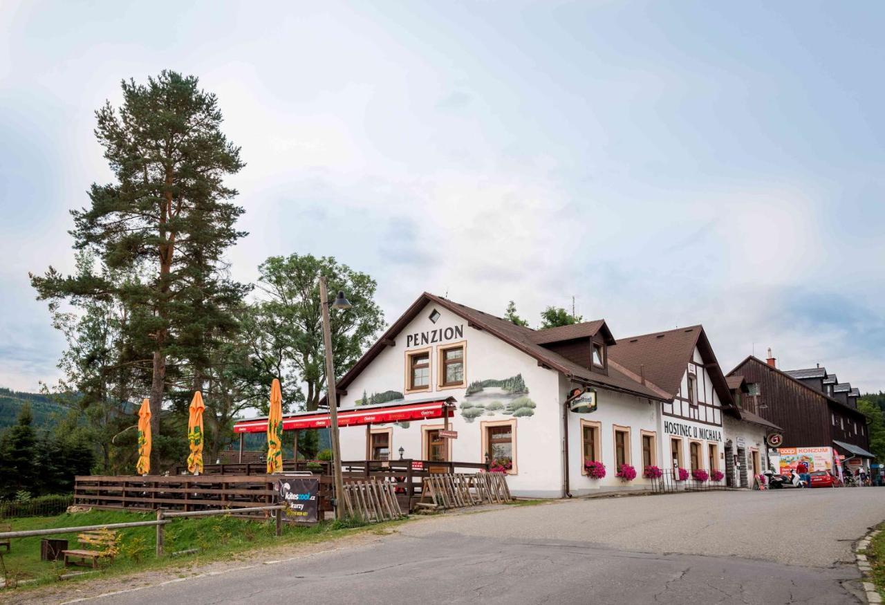 Penzion U Michala Prasily Exteriör bild