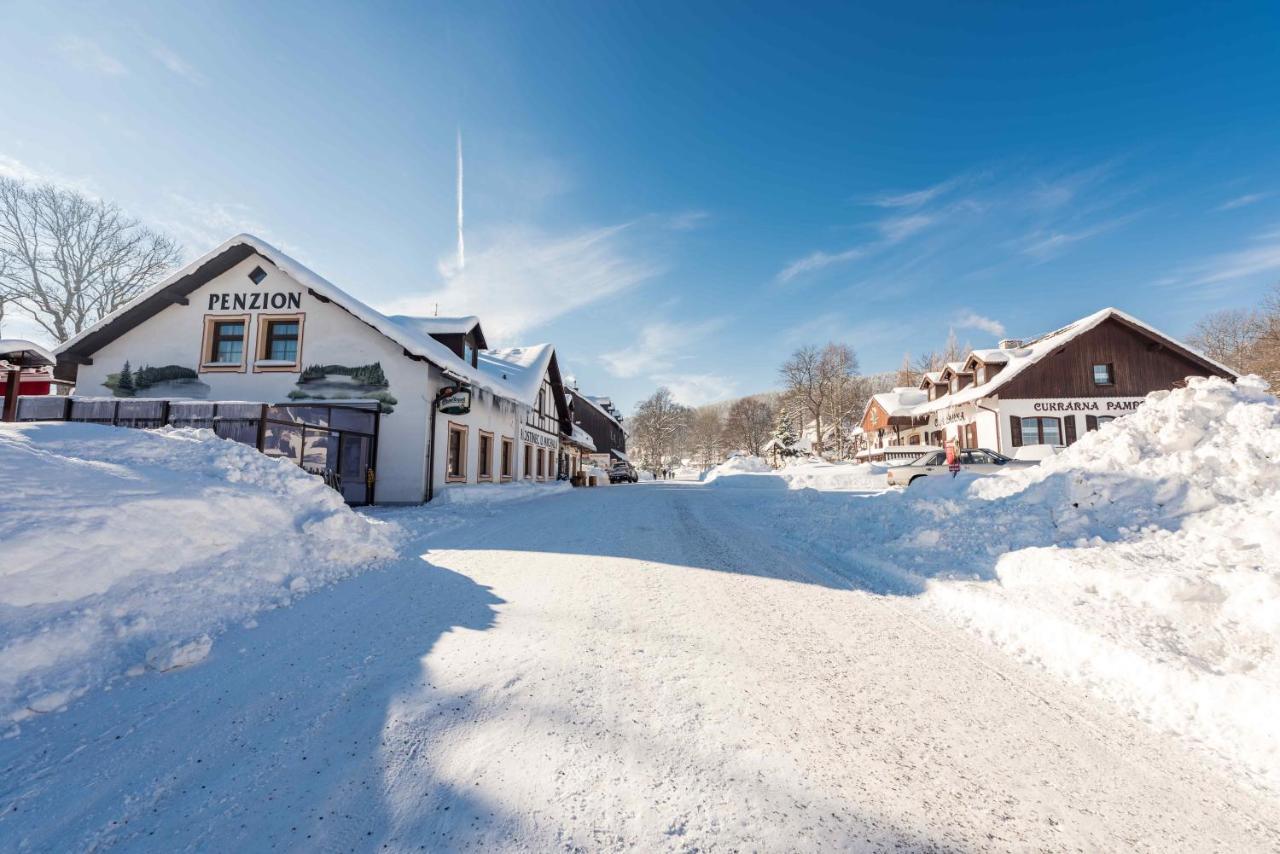 Penzion U Michala Prasily Exteriör bild